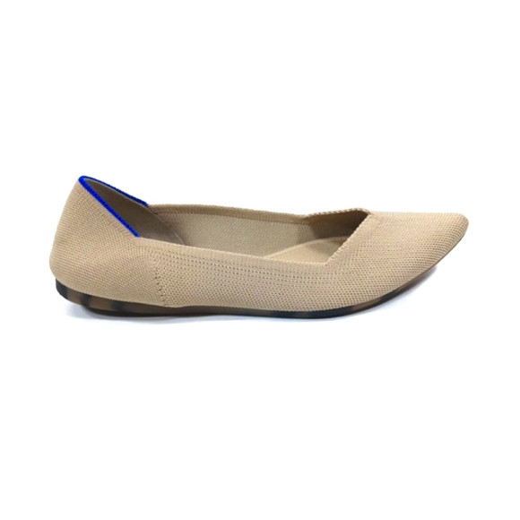 SS1640 EUC $149 Rothys Ecru Pointy Toe Ballet Flats—left shoe:9, right shoe:9.5 - Picture 4 of 10